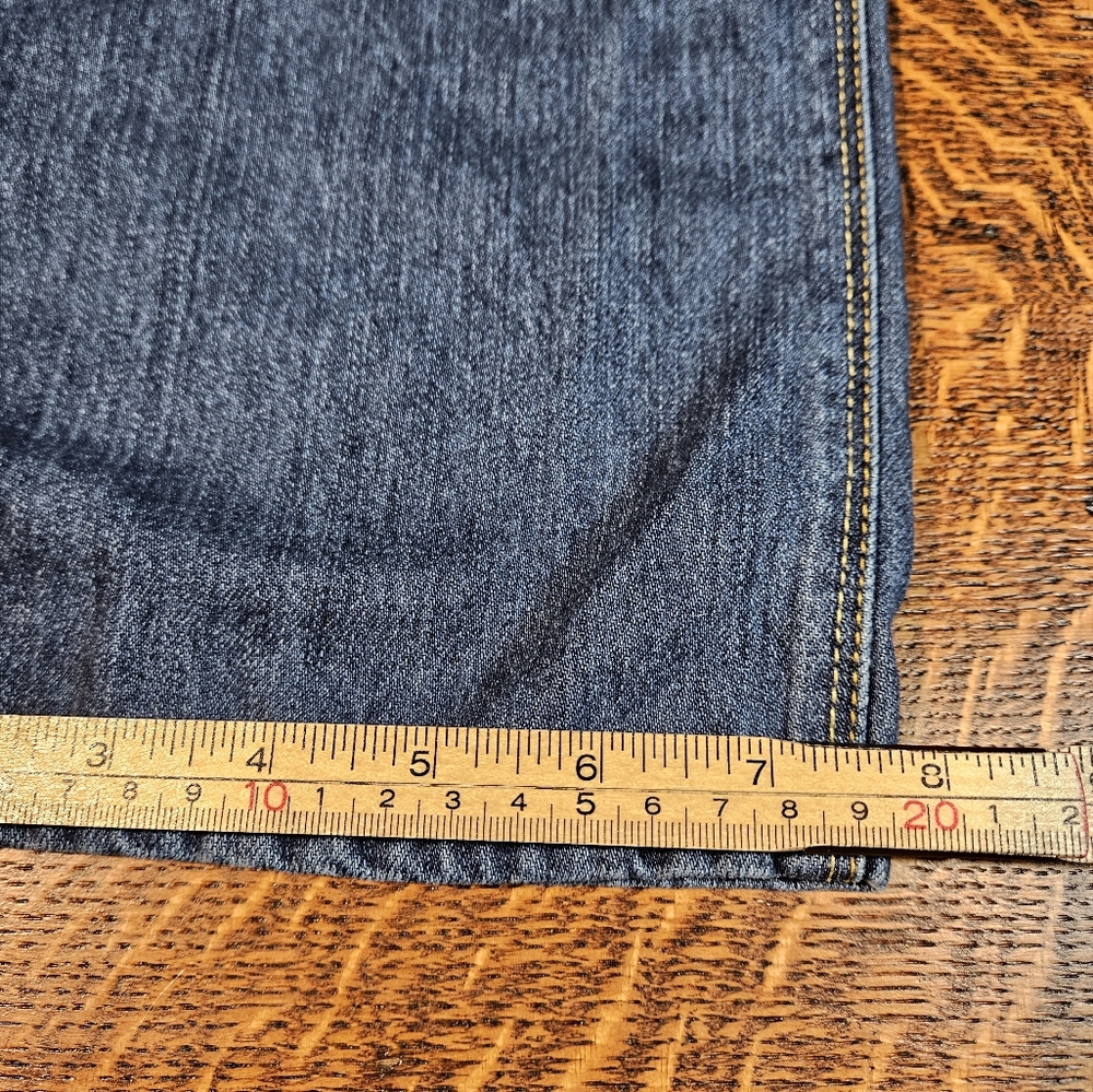 Tommy Bahama Denim Jeans 33x30 - Picture 9 of 9
